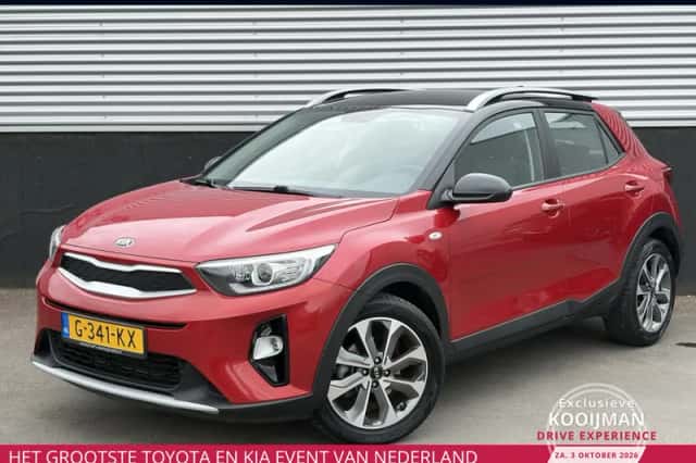 Kia Stonic (2019) thumbnail 1
