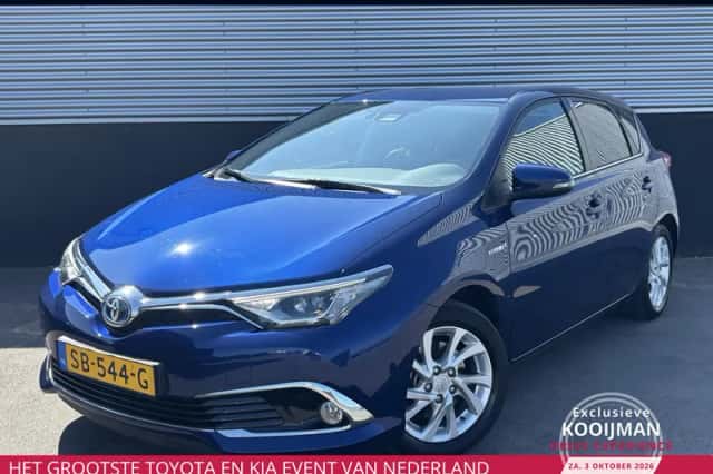 Toyota Auris (2018) thumbnail 1
