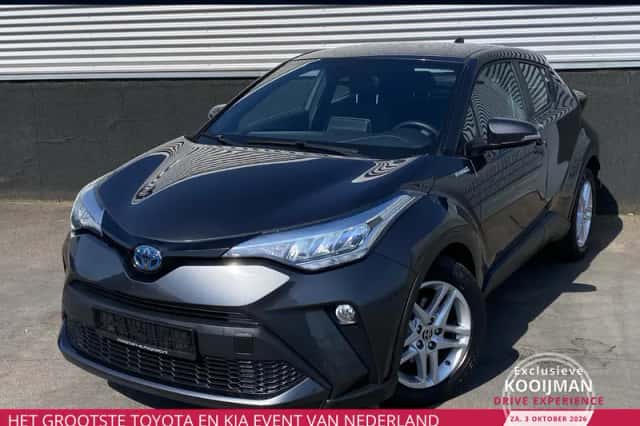 Toyota C-HR (2016) thumbnail 1
