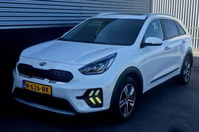 Kia Niro (2021) thumbnail 3