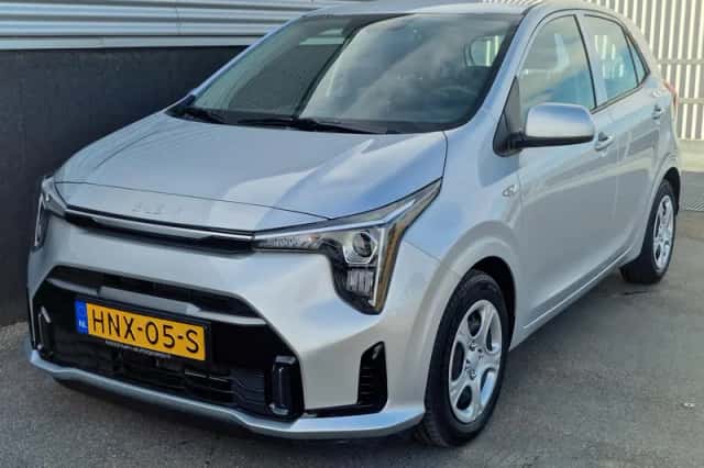 Kia Picanto (2025) thumbnail 3