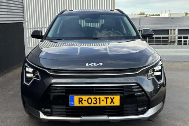 Kia Niro (2022) thumbnail 5