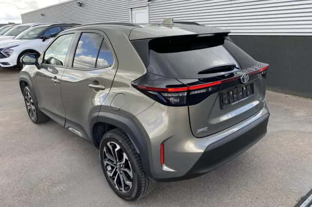 Toyota Yaris Cross (2025) thumbnail 4