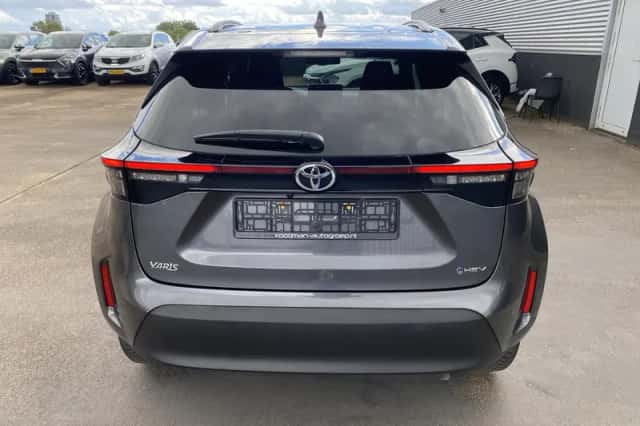 Toyota Yaris Cross (2025) thumbnail 5