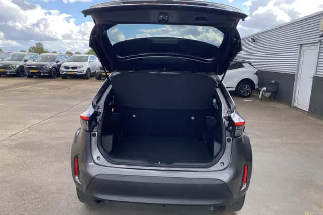 Toyota Yaris Cross (2025) thumbnail 6