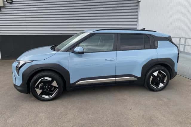 Kia EV3 (2025) thumbnail 3