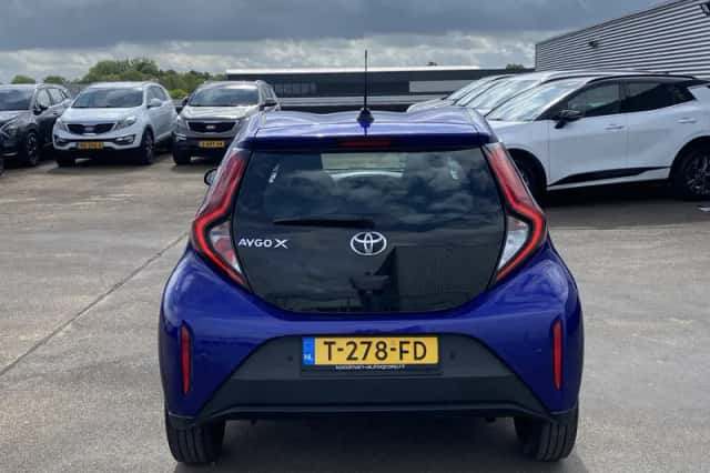 Toyota Aygo (2023) thumbnail 5