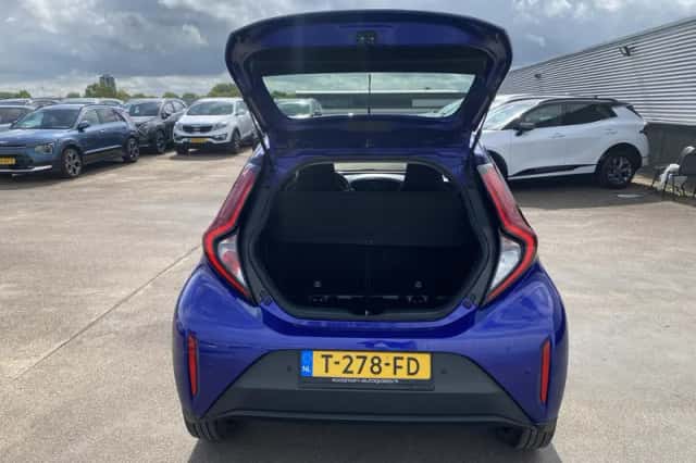 Toyota Aygo (2023) thumbnail 6