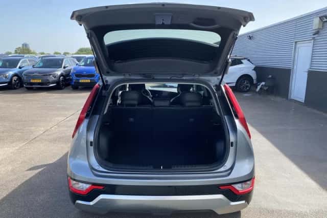 Kia Niro (2025) thumbnail 6