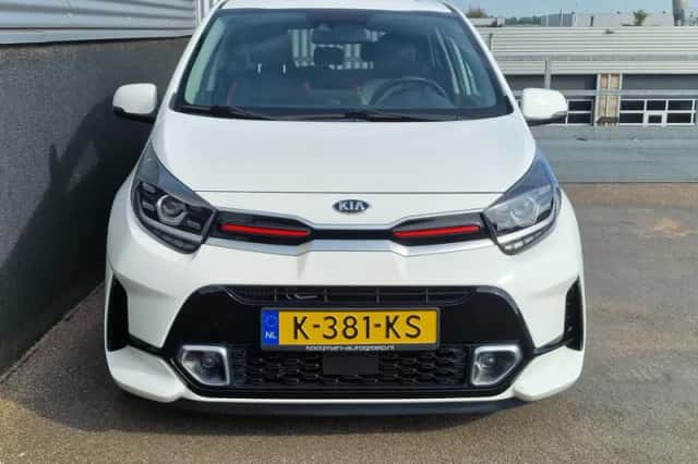 Kia Picanto (2021) thumbnail 2