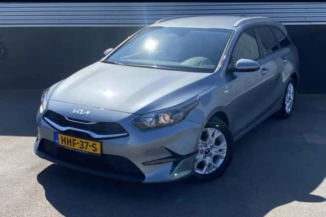 Kia Ceed (2025) thumbnail 1