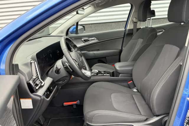 Kia Sportage (2025) thumbnail 6