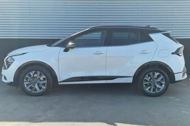 Kia Sportage (2022) thumbnail 4