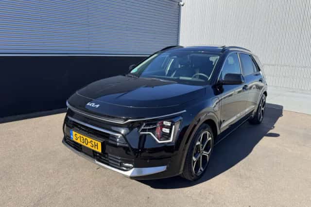 Kia Niro (2023) thumbnail 4