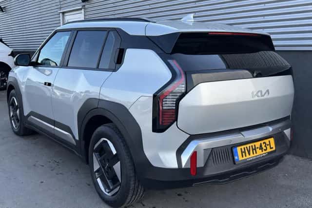 Kia EV3 (2025) thumbnail 4
