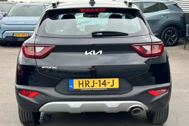 Kia Stonic (2025) thumbnail 5