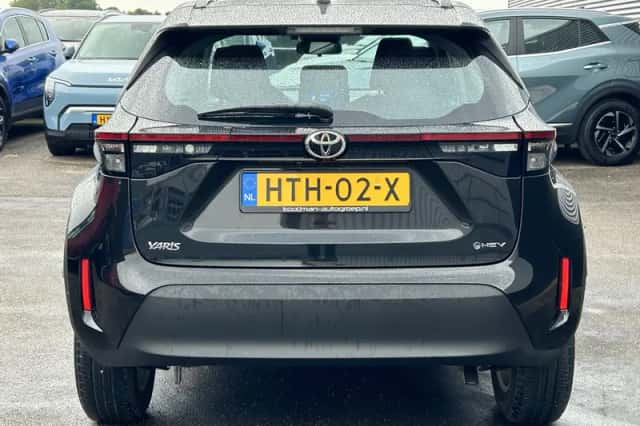 Toyota Yaris Cross (2025) thumbnail 6