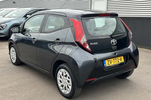 Toyota Aygo (2019) thumbnail 5