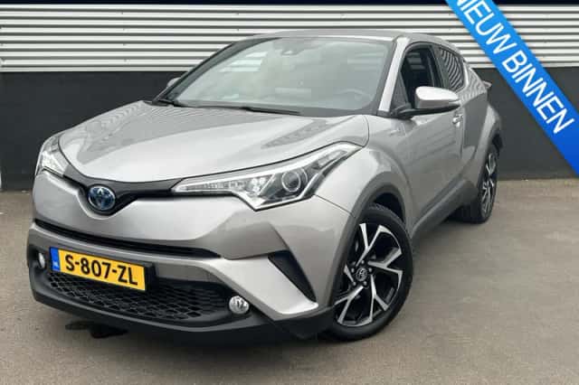 Toyota C-HR (2019) thumbnail 1