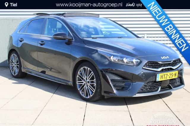 Kia Ceed (2025) thumbnail 1