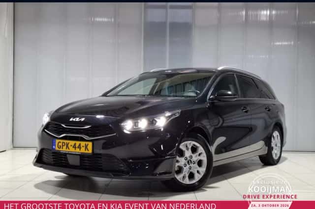 Kia Ceed Sportswagon (2024) thumbnail 1