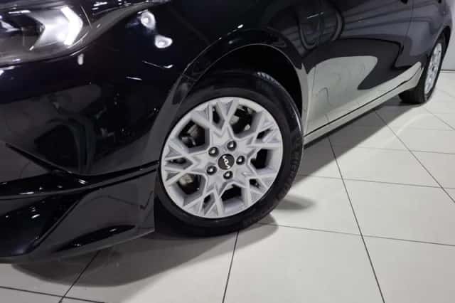 Kia Ceed Sportswagon (2024) thumbnail 2