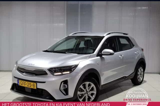 Kia Stonic (2024) thumbnail 1