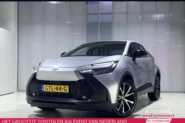 Toyota C-HR (2024) thumbnail 1
