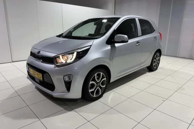 Kia Picanto (2021) thumbnail 3