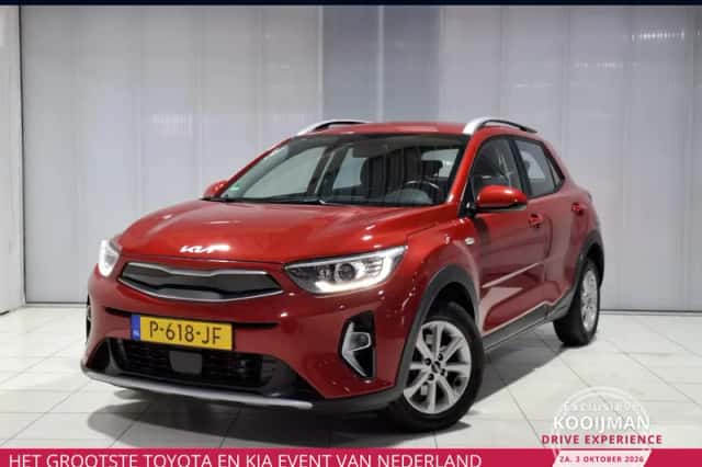 Kia Stonic (2022) thumbnail 1
