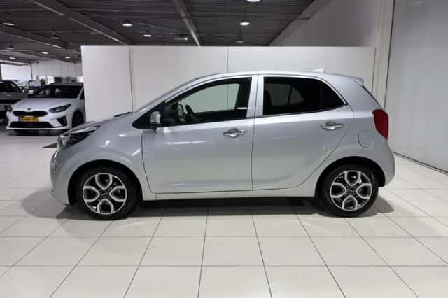 Kia Picanto (2023) thumbnail 4