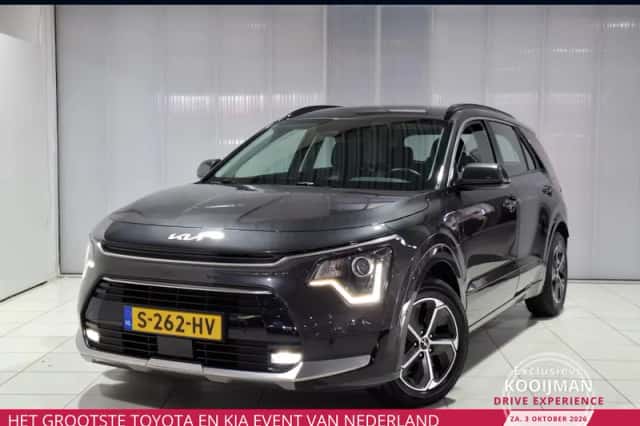 Kia Niro (2023) thumbnail 1