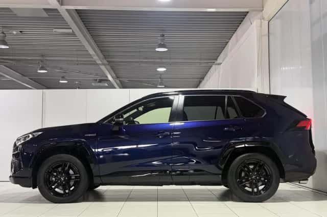 Toyota RAV4 (2021) thumbnail 5