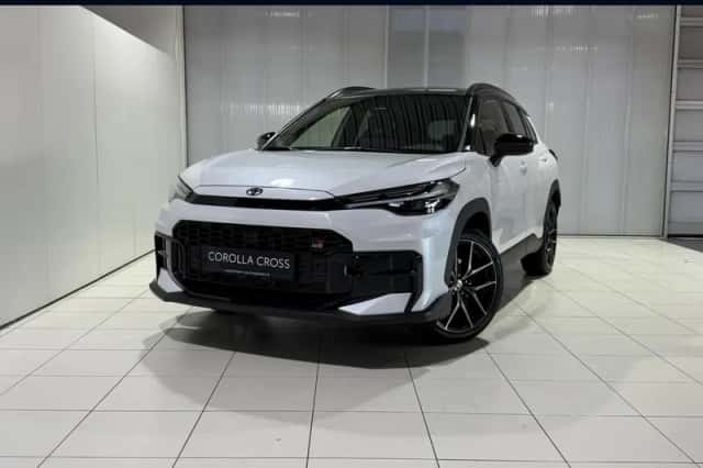 Toyota Corolla Cross (2026) thumbnail 1
