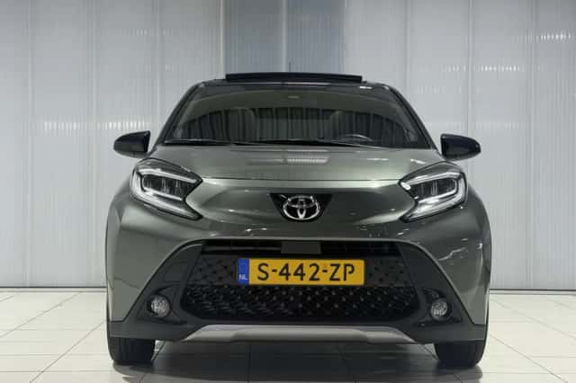 Toyota Aygo X (2023) thumbnail 3