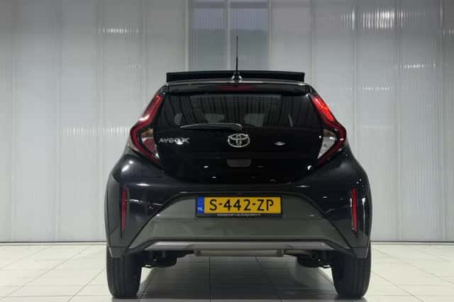 Toyota Aygo X (2023) thumbnail 5