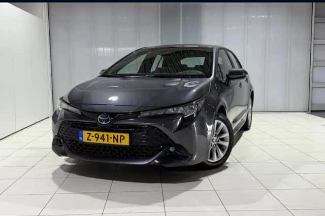 Toyota Corolla (2024) thumbnail 1