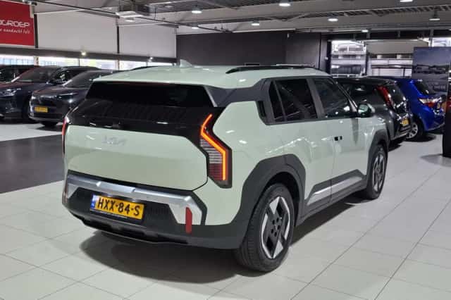 Kia EV3 (2025) thumbnail 6