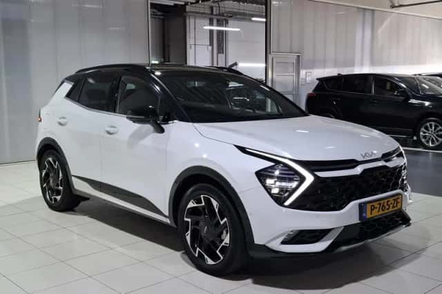Kia Sportage (2022) thumbnail 3