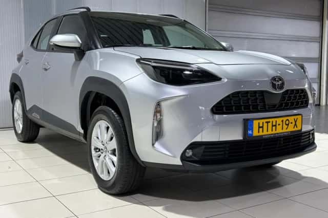 Toyota Yaris Cross (2025) thumbnail 2