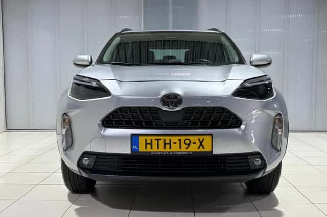 Toyota Yaris Cross (2025) thumbnail 3