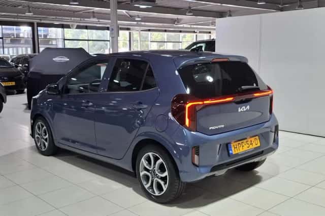 Kia Picanto (2025) thumbnail 5