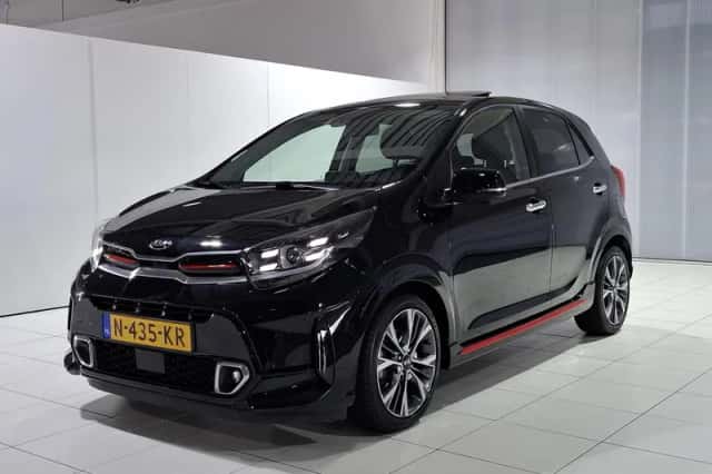 Kia Picanto (2021) thumbnail 5