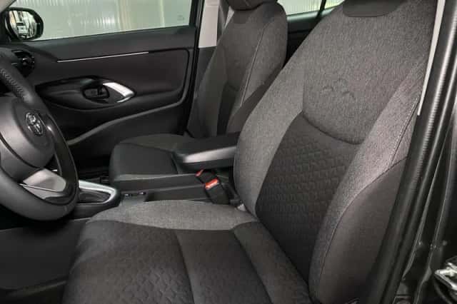 Toyota Yaris Cross (2023) thumbnail 5