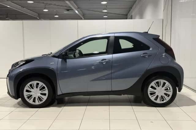 Toyota Aygo X (2024) thumbnail 3