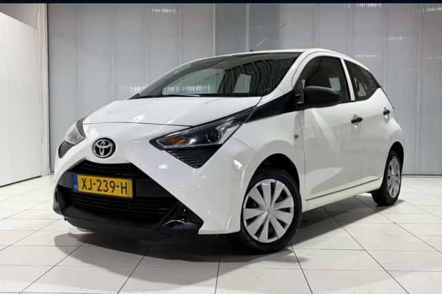 Toyota Aygo (2019) thumbnail 1