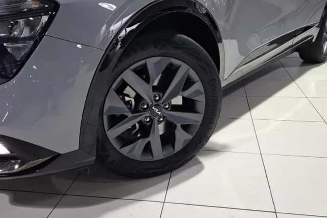 Kia Sportage (2025) thumbnail 2