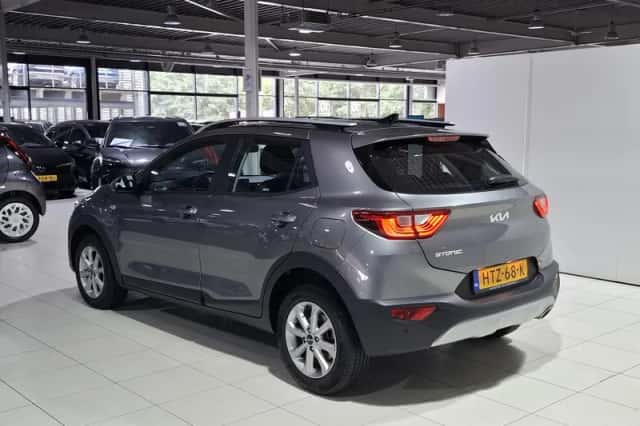 Kia Stonic (2025) thumbnail 6