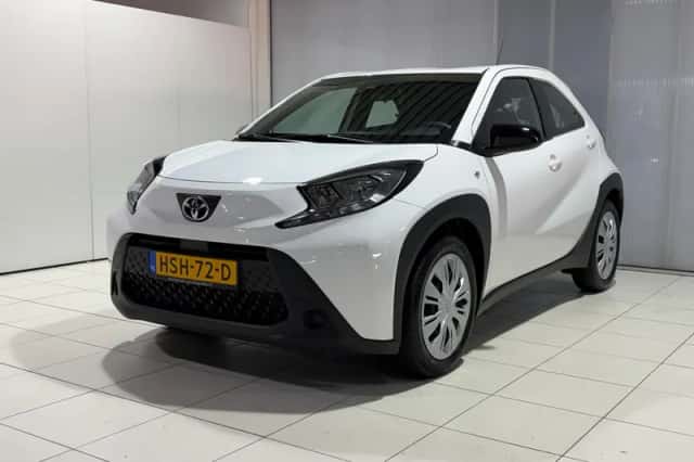 Toyota Aygo X (2025) thumbnail 3