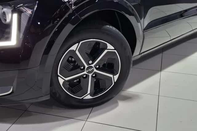 Kia Niro (2022) thumbnail 2